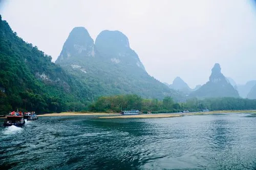 全自动精密智慧工厂